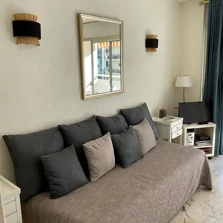 Studio Standing Cannes Croisette